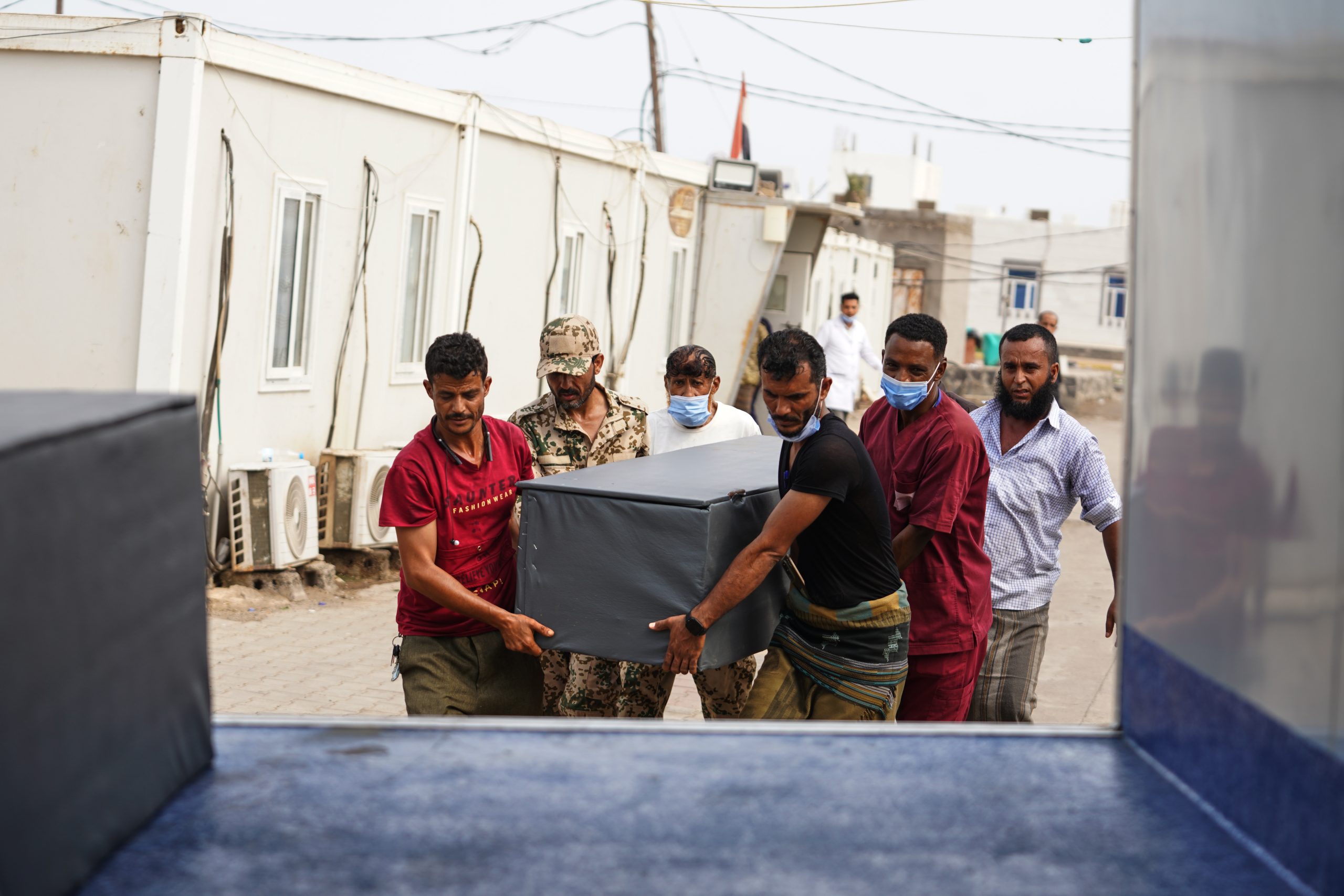 Yemen Slides Back to Full-Scale War as Houthi Attacks and Red Sea Tensions Escalate